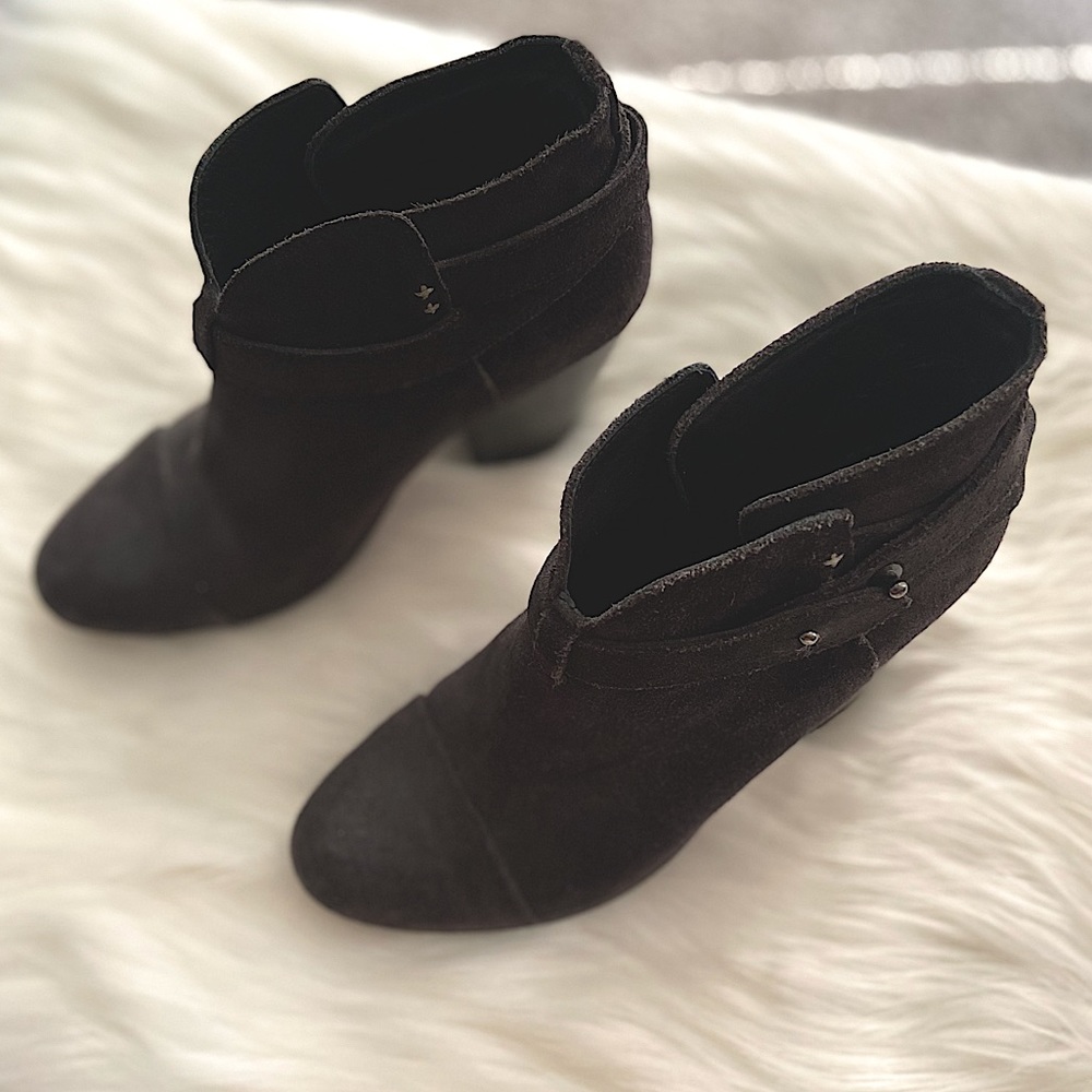 #243 Rag & Bone Soft Black Distressed Boho Leather Heel Boots - Picture 8 of 17